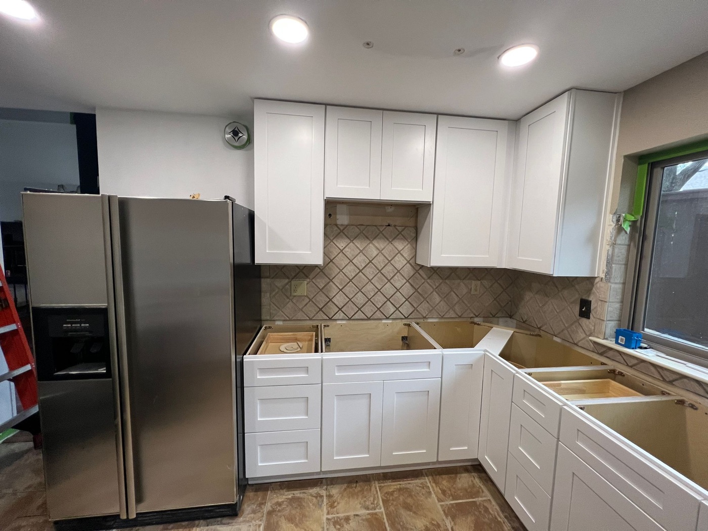 Kitchen in Hollywood Park TX