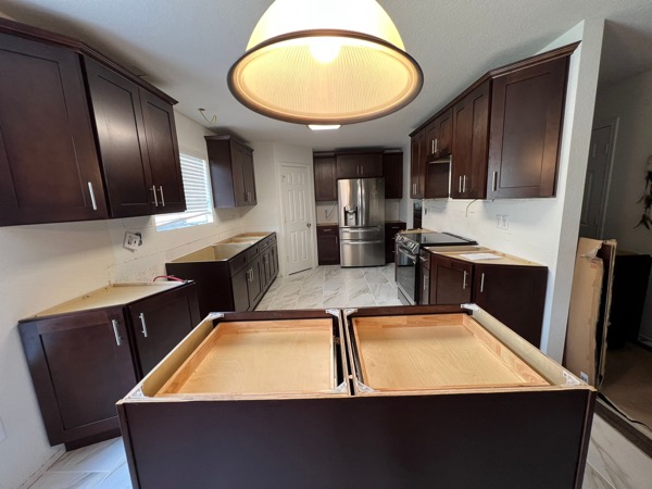 Under-Cabinet Lighting in San Antonio: LED Strips, Pucks & Hard-Wired Options
