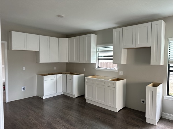 kitchen island quartz countertop by WoodArt Cabinets